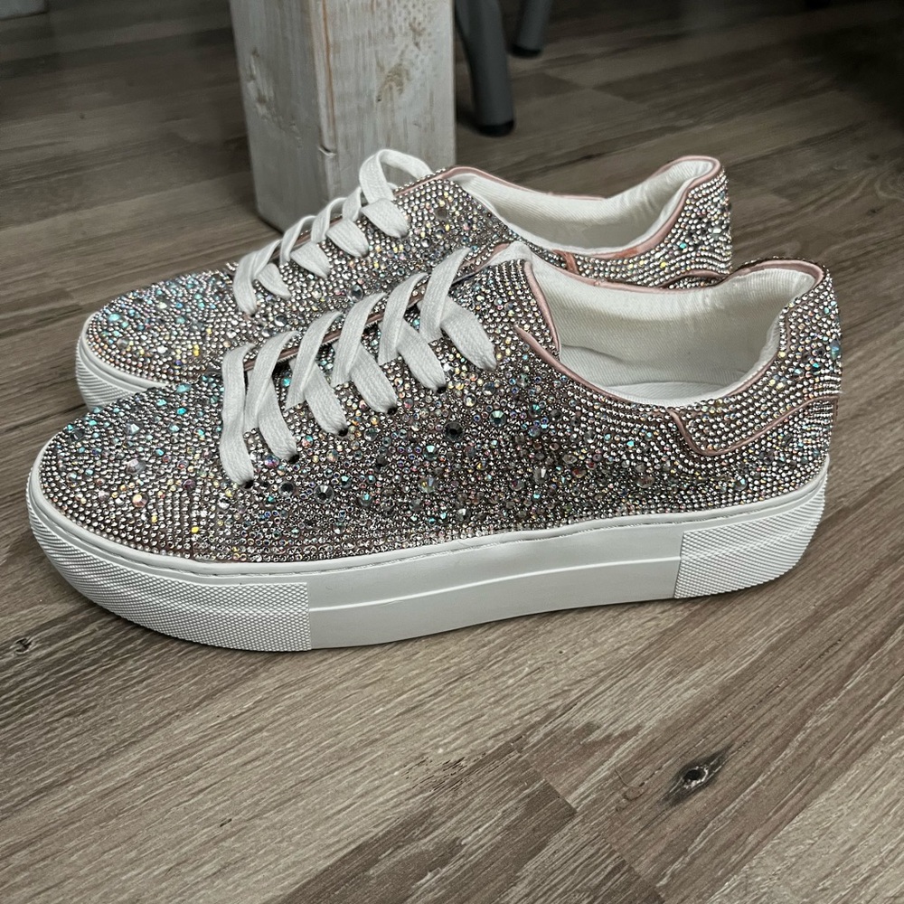 NWOT Matisse sneakers/7.5